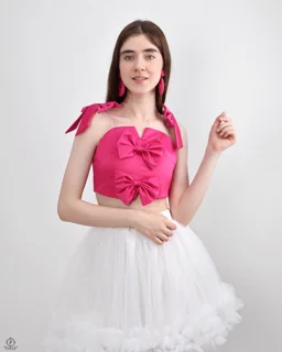 کراپ دخترانه دلدار پرک